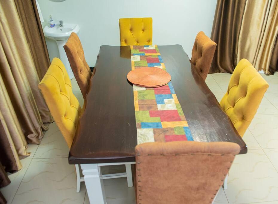 Forget Your Worries In This Serene 5 Bedroom Villa In Ngong Nairobi Exterior foto