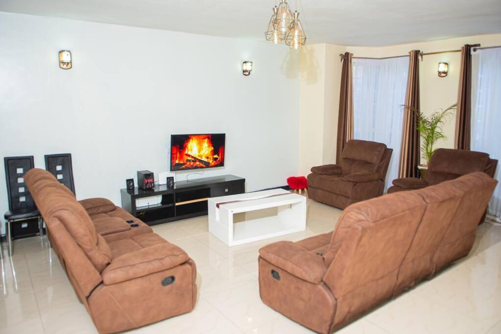 Forget Your Worries In This Serene 5 Bedroom Villa In Ngong Nairobi Exterior foto